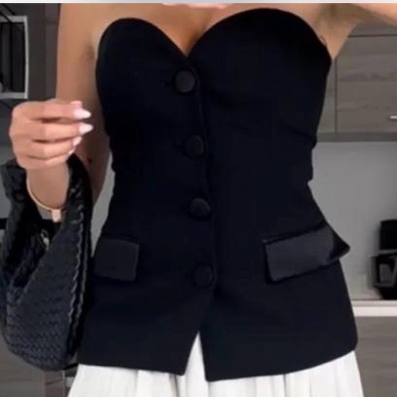 Zara Tops - Zara Black Strapless Top